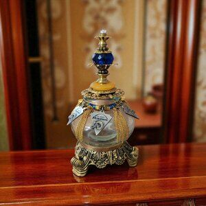 Saint Louis Rams Oil Lamp Glass Ornate NFL Stand